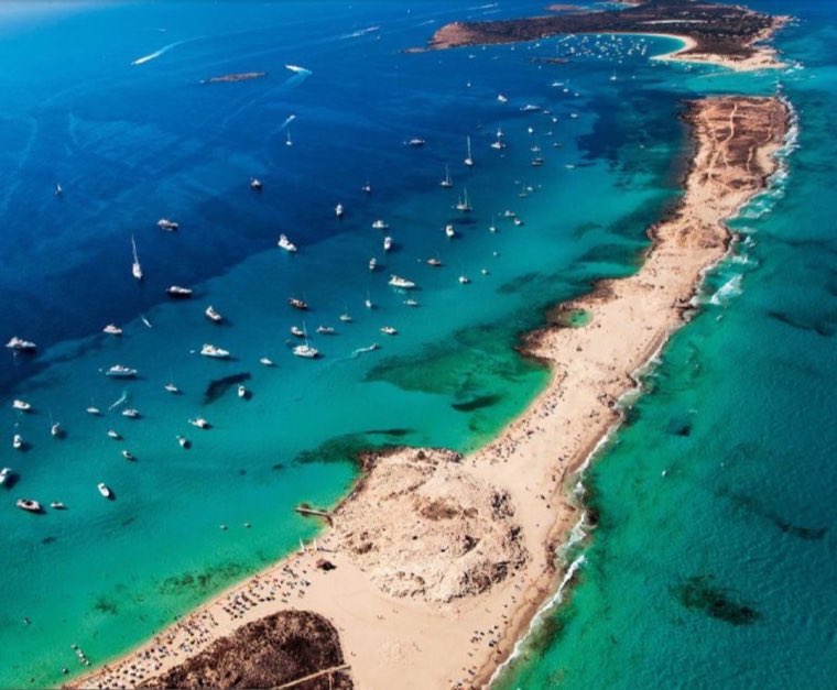 Aguas turquesas de Ses Illetes, Formentera